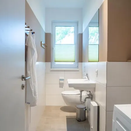 Haffhaus 1, Ferienwohnung I Apartmán Zirchow
